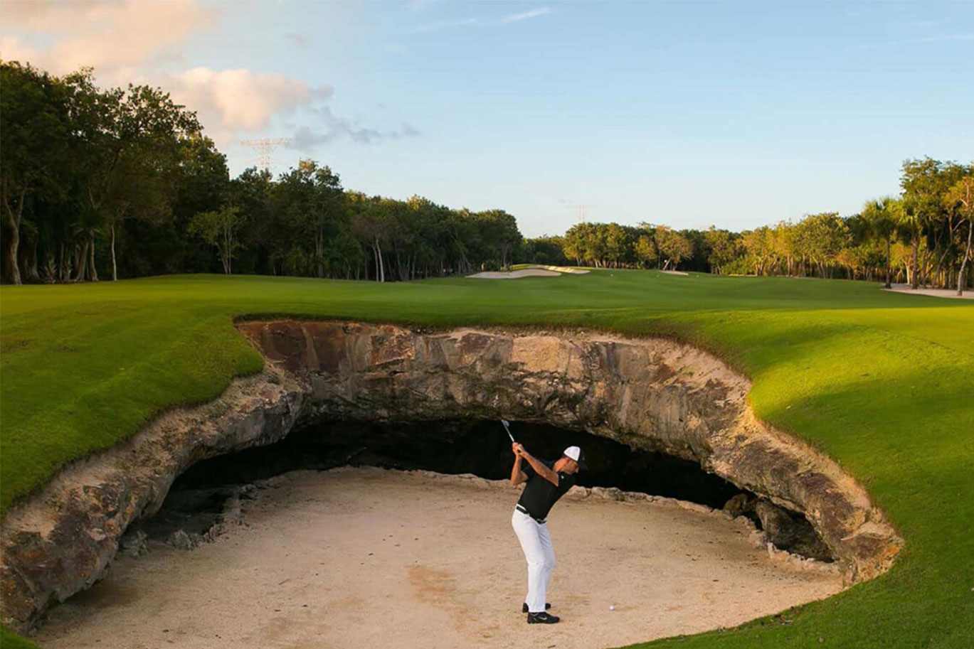 Discover the Hard Rock Golf Course Hotel Golf Suites